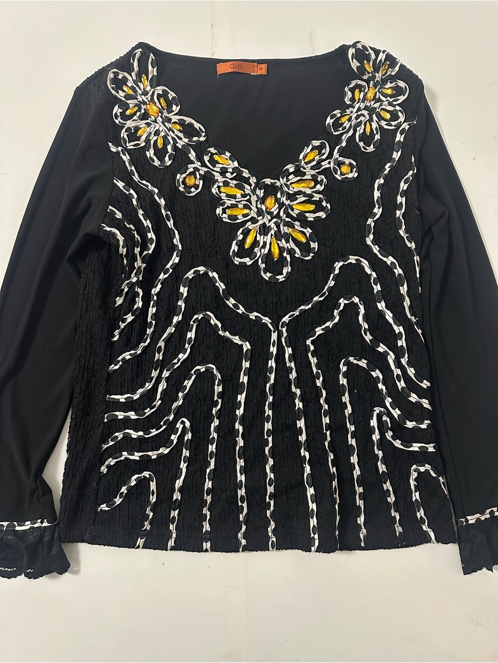 Giti Black Long-Sleeve Embellished Floral Top